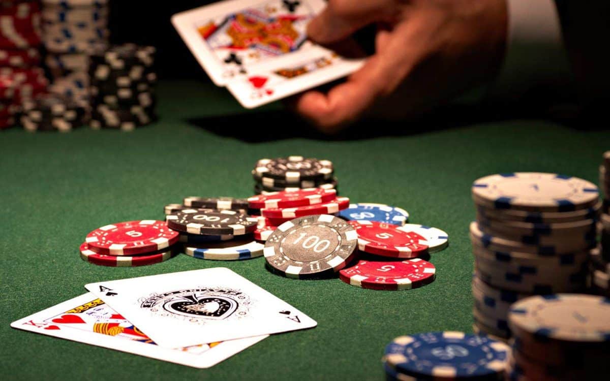 How to win at texas holdem poker online